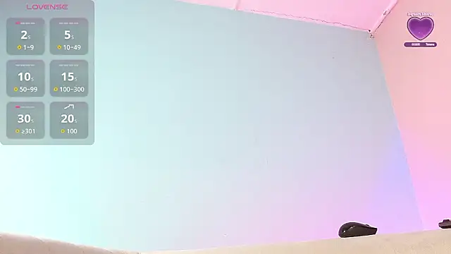 lourdes moon22 online show from January 11, 2026, 12:56 pm