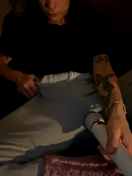 d3luluxx online show from October 20, 2025, 6:04 am