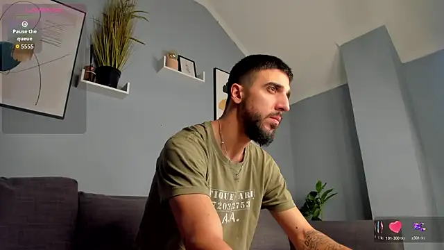 Zeyn Edwards online show from November 20, 2025, 6:03 am