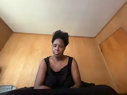 saltlightEmber online show from October 10, 2025, 5:58 pm