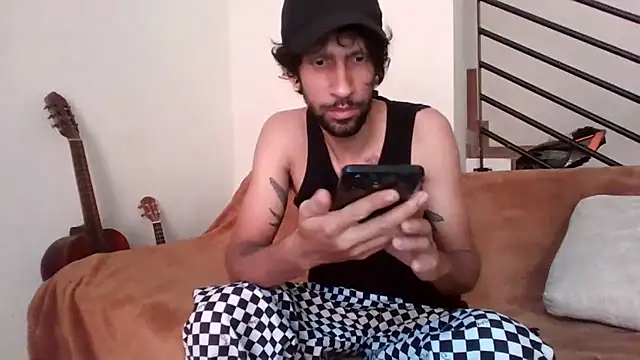 Snapshot of Alejandro92_cali chatting on June 30, 2026, 4:29 pm Alejandro92 cali online show from June 30, 2026, 4:29 pm