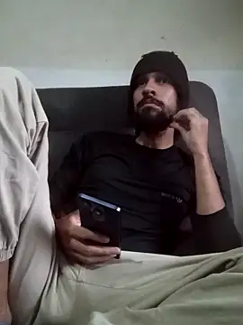 Snapshot of Alejandro92_cali chatting on November 8, 2025, 10:13 pm Alejandro92 cali online show from November 8, 2025, 10:13 pm