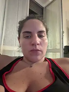 Snapshot of napoletanacagna chatting on August 3, 2026, 1:14 am napoletanacagna online show from August 3, 2026, 1:14 am