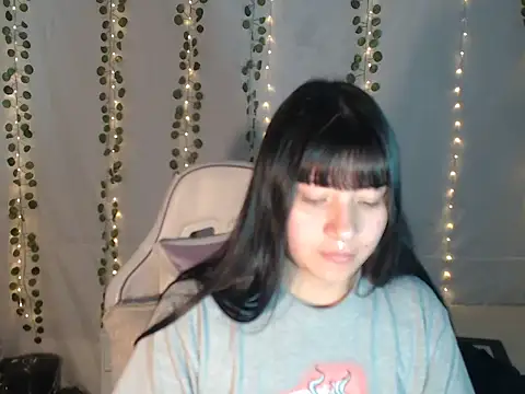 Zulema R1 online show from October 1, 2025, 6:18 am