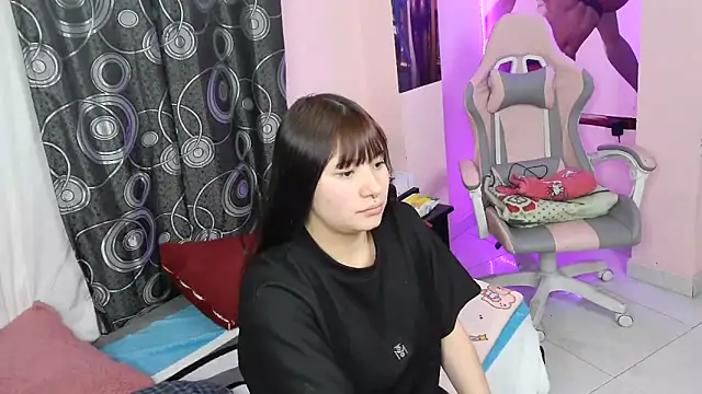 Zulema R1 online show from February 20, 2026, 3:03 am