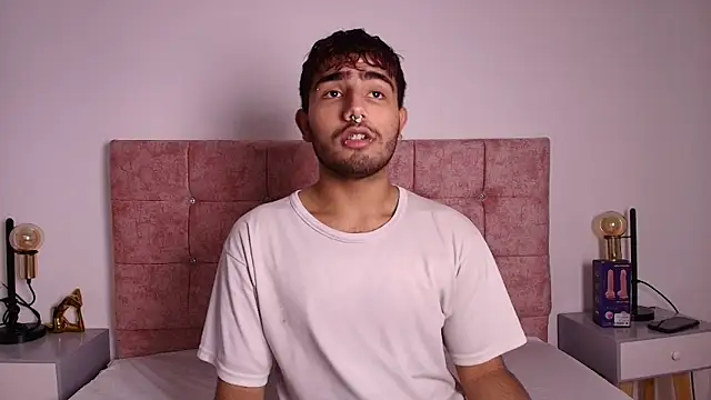 Ares Alpha online show from October 27, 2025, 6:42 pm