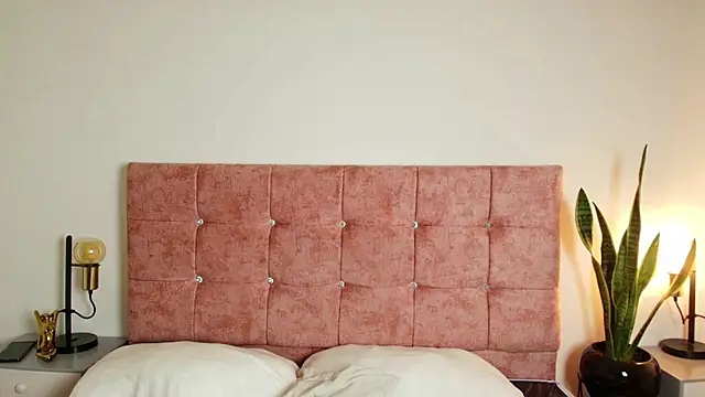 Ares Alpha online show from December 2, 2025, 7:15 pm