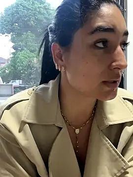 Scarlett 12 online show from October 14, 2025, 11:55 am