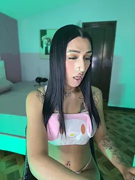  Denisse444 online show from October 7, 2025, 10:11 pm