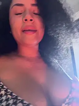 AfroSalvaje online show from December 16, 2025, 1:10 am