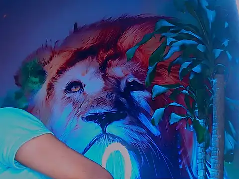 Cristal Gem1 online show from November 12, 2025, 2:48 am