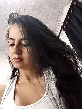 Snapshot of salo-rousee chatting on October 21, 2025, 7:57 pm salo-rousee online show from October 21, 2025, 7:57 pm