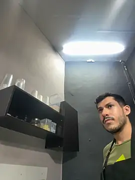 Snapshot of Darg98 chatting on September 30, 2025, 5:46 am Darg98 online show from September 30, 2025, 5:46 am