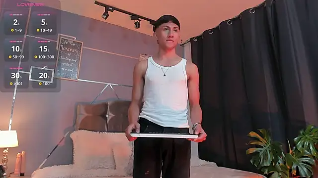 oliver mr  online show from December 17, 2025, 1:05 pm