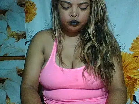 Snapshot of SEXY_METISE chatting on April 25, 2026, 8:28 pm SEXY METISE online show from April 25, 2026, 8:28 pm