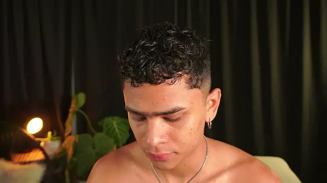 EROS AND ALAN online show from February 4, 2026, 2:06 am