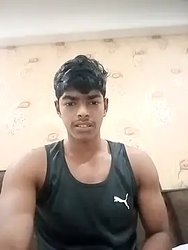 monster 33 online show from February 20, 2026, 1:13 pm