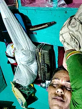 Pooja750 online show from October 8, 2025, 8:20 pm