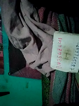 Pooja750 online show from February 9, 2026, 5:55 pm