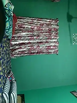 Snapshot of Moonshine07 chatting on February 5, 2026, 5:58 am Moonshine07 online show from February 5, 2026, 5:58 am