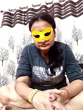 Snapshot of Gullapi chatting on February 11, 2026, 2:33 am Gullapi online show from February 11, 2026, 2:33 am