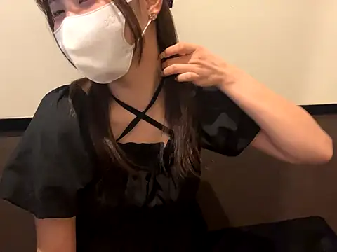 Snapshot of puripote_pupus2 chatting on October 5, 2025, 5:42 am puripote pupus2 online show from October 5, 2025, 5:42 am