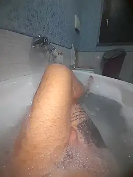 gigilola84 online show from December 4, 2025, 4:39 pm