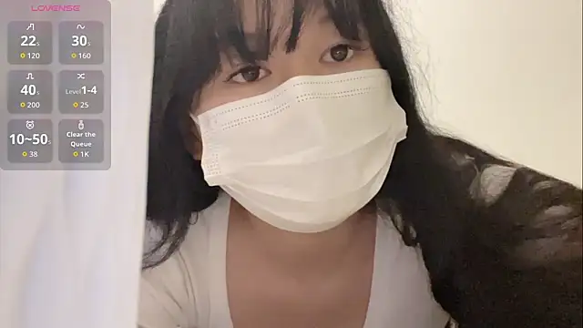 Minnie-2025 online show from September 14, 2025, 4:29 pm