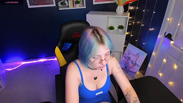 Penny Stanley online show from September 16, 2025, 3:07 am