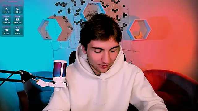 joseph bear  online show from November 16, 2025, 7:51 pm