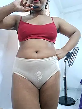 BeautyGirl sara online show from May 27, 2026, 7:16 am