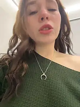 Snapshot of Mimiumuy chatting on October 28, 2025, 3:11 pm Mimiumuy online show from October 28, 2025, 3:11 pm