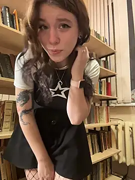 Snapshot of Mimiumuy chatting on October 27, 2025, 2:40 pm Mimiumuy online show from October 27, 2025, 2:40 pm