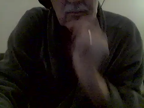 slaveman4you online show from May 4, 2026, 10:01 pm