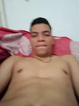 Snapshot of andres_sant chatting on October 28, 2025, 3:11 pm andres sant online show from October 28, 2025, 3:11 pm