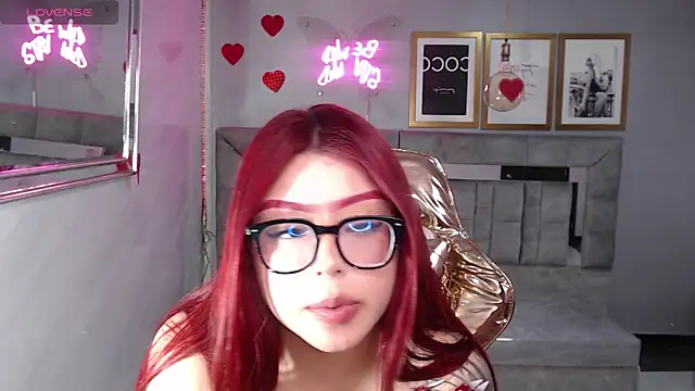 Snapshot of Red_Bunny_v chatting on February 26, 2026, 1:27 am Red Bunny v online show from February 26, 2026, 1:27 am