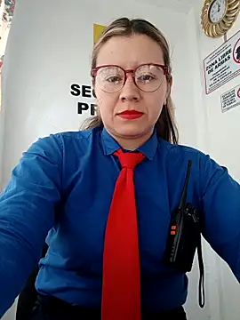 Hannah-colx online show from November 27, 2025, 5:02 pm