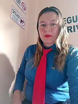 Hannah-colx online show from February 16, 2026, 4:05 pm