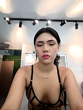 KymRoses online show from September 19, 2025, 8:46 pm