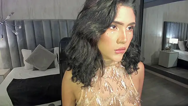 KymRoses online show from September 12, 2025, 7:46 pm