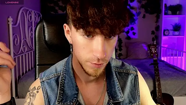 mark caron online show from October 10, 2025, 8:09 pm