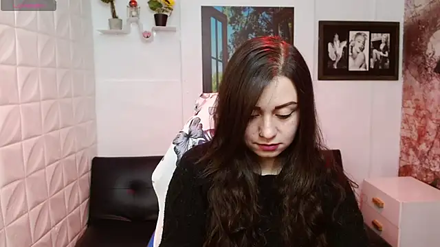 Eva Roussell online show from February 19, 2026, 2:36 pm