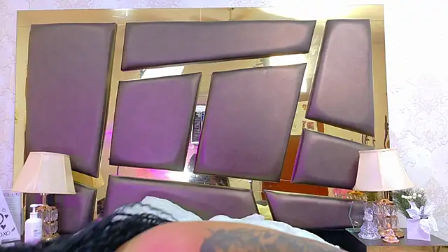 Snapshot of EmilieLake chatting on February 26, 2026, 7:36 pm EmilieLake online show from February 26, 2026, 7:36 pm