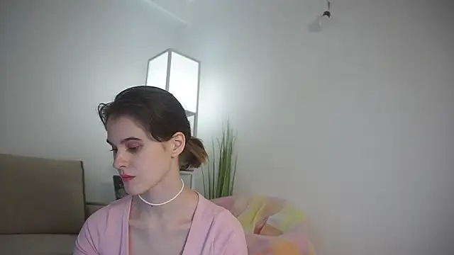 Snapshot of Iris_pure chatting on October 8, 2025, 6:08 pm Iris pure online show from October 8, 2025, 6:08 pm