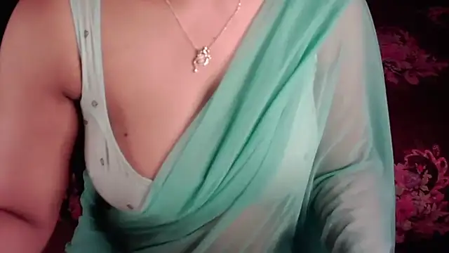 Snapshot of Sexy_Ara__Baby chatting on October 4, 2025, 10:06 am Sexy Ara  Baby online show from October 4, 2025, 10:06 am
