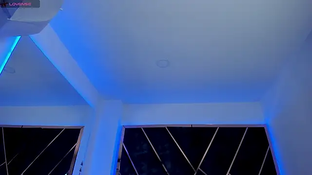 SusanaHenao online show from January 9, 2026, 6:26 pm