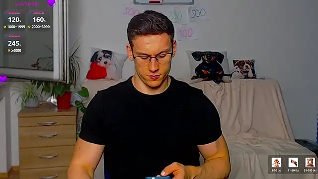 ZeinMiracles online show from April 20, 2026, 10:11 pm