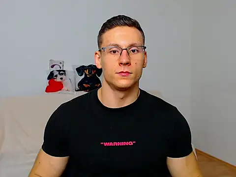 ZeinMiracles online show from September 17, 2025, 7:27 pm