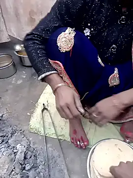 parmila203 online show from January 13, 2026, 3:32 am