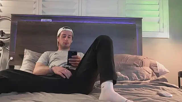 Matttsohot online show from October 7, 2025, 10:22 pm